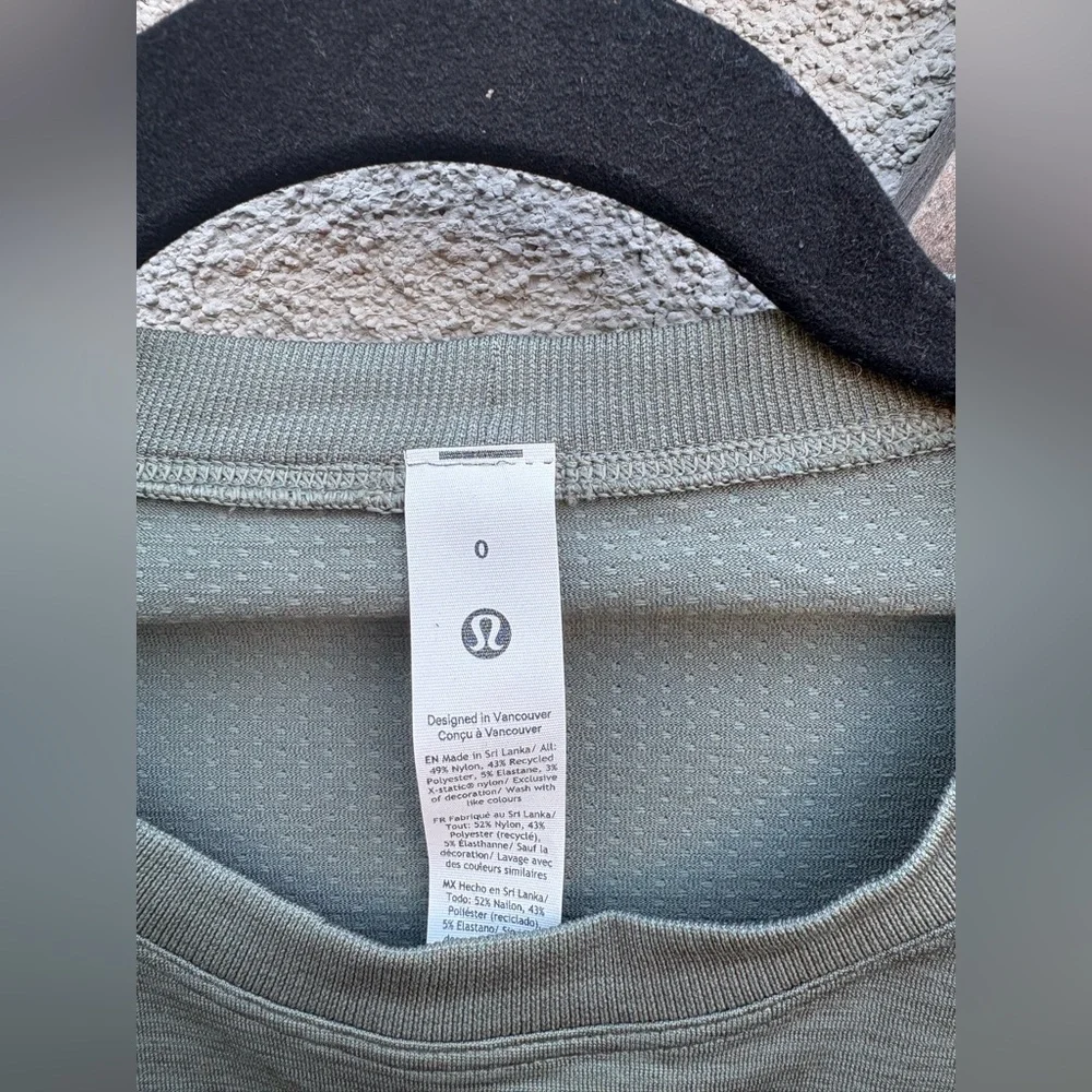 Lululemon Swiftly Relaxed Long Sleeve Willow Leaf New with Tags! - Picture 3 of 4